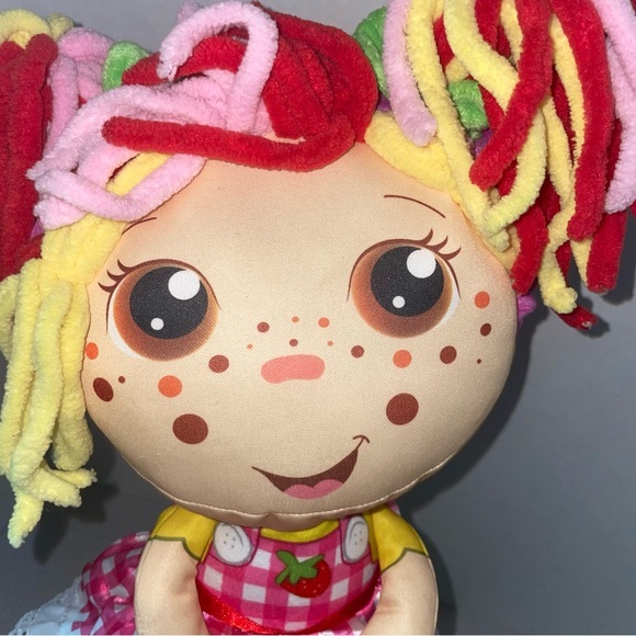 Flip Zee Girls Two-in-One Reversible Zana Very Berry Strawberry‎ Plush toy doll* - Picture 8 of 16
